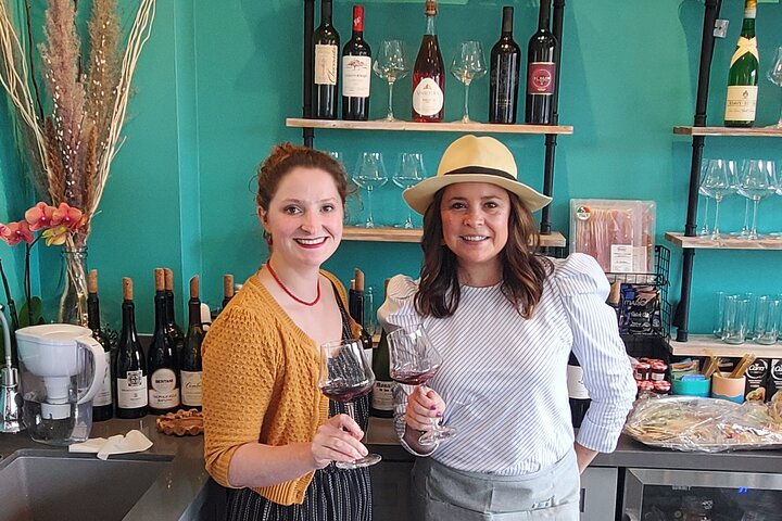 Wine Tasting Around the World  - Photo 1 of 5